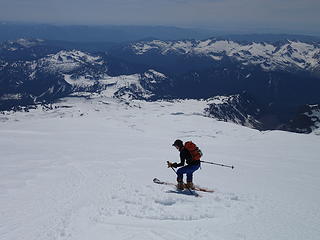 Simon skiing