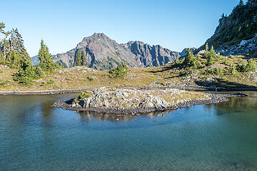 island tarn 5140