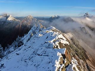 Lundin, Red, Big Snow, and Thomson from Kendall Peak Summit