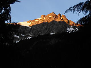 Morning Alpenglow on Buckner
