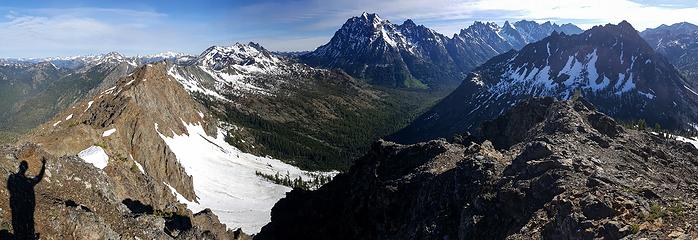 Oh, hi there! Teanaway Peak summit view