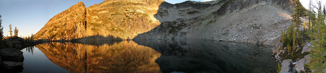 Stiletto Lake Sunrise pan