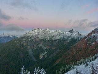 Snoqualmie and Lundin at Dawn