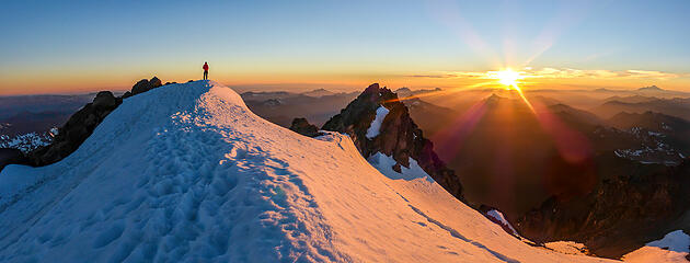 Glacier Peak sunset