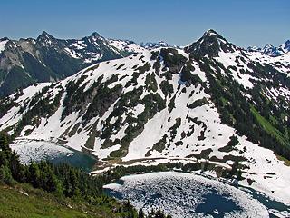 Looking down on Twin Lakes from trail to LO