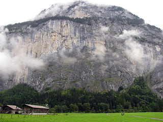 lauterbrunnen-valley