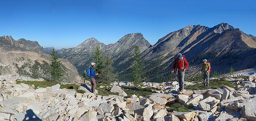 below shellrock pass