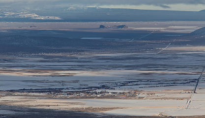 Silver Lake with Fort Rock in background