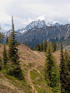 Starting down Medra Pass trail