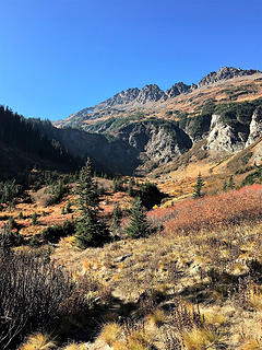 coming into the basin below flora and brigham lakes