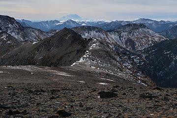 Looking south along the ridge I will take to Big Lou, with Rainier in the distance