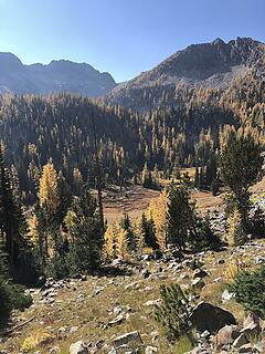 Basin/meadow below the trail to Indianhead Pass