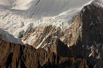 97- Broad Peak: Rock and snow