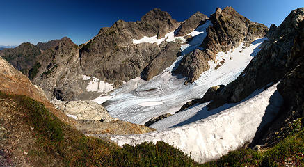 Three Fingers and Queest Alb Glacier