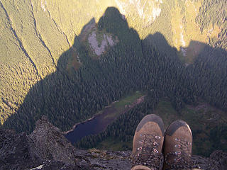 Baring boot shot over Barclay.