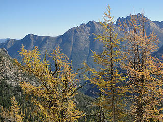 Views from PCT beyond Cutthroat Pass.