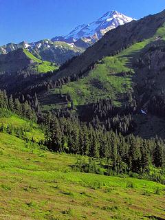 Glacier Peak Morning