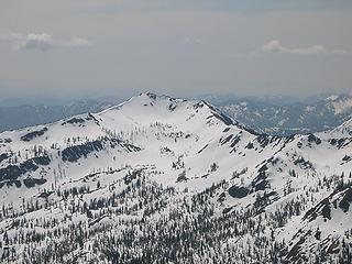 Earl Peak