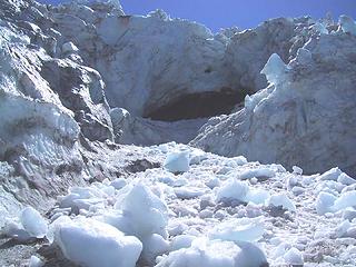 Coleman Icefall 07-30-05 ...... It's not really an ice cave.     :(