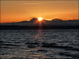 Sunset from Picnic Point, 2.11.09.