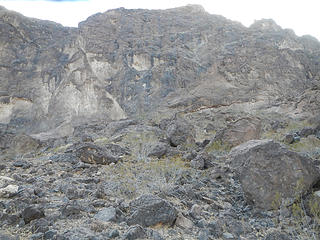 hidden gully goes up diagonal right from center