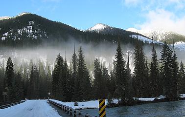 Cle Elum River Bridge & Red Mountain, summit is whitest high point on right