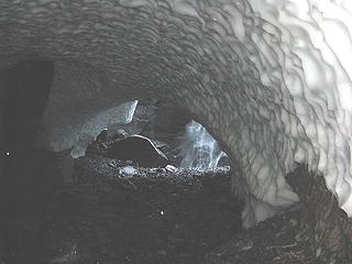 Snow Cave III passage