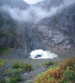 Ice Caves Glacier at the base of the Big Four cliff, September, 2005.