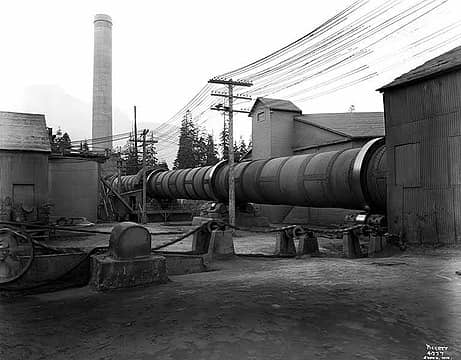Northwest Portland Cement Co. facilities at Grotto, approximately 1929, Lee Pickett Photograph Collection. PH Coll 580
