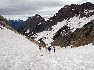 Heading up Spider "Glacier&quot in the Glacier Peak wilderness of north-central Washington, USA.