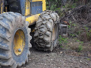 now those are what I call tire chains!