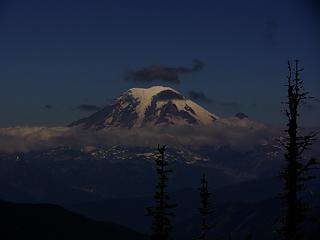 Rainier from Goat Rocks.jpg