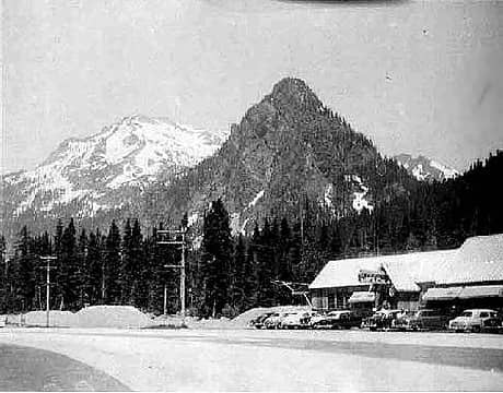 Snoqualmie Pass la long time ago