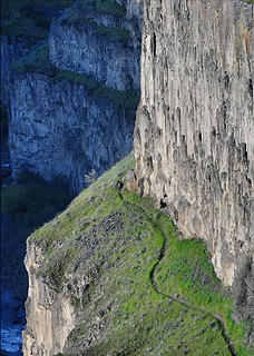 Path to Palouse Falls