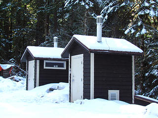 New Fancy Potties @ Ipsut Creek CG