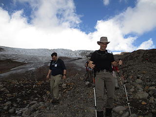 Dave T. and I co-led a field trip for MBVRC on Sept. 10 to the terminus of the Easton Glacier. Fun thing for anyone but perhaps especially for non-climbers to safely step onto glacial ice!