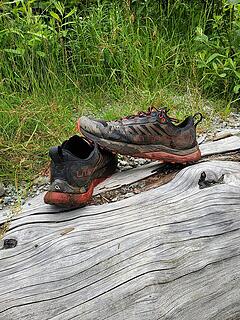 Shoes at the end. La Sportiva Jackals. Love 'em! Substantial enough for rocky terrain and grippy on rock (surprisingly so). Not sponsored or whatever.. Just like the brand.