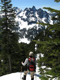 Looking toward Roosevelt & Kaleetan while departing toward the Care Dare Col