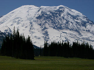 Rainier, zoomed