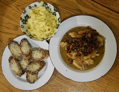 chicken with chanterelles, lemon, capers, and dill with fettucine 09/19/21