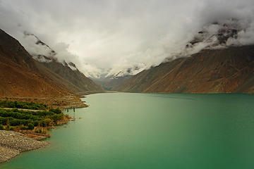 5- Sadpara Lake