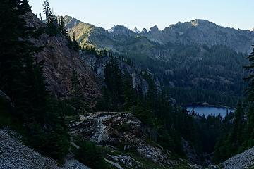 20:03 Last look into the Rampart Lakes basin