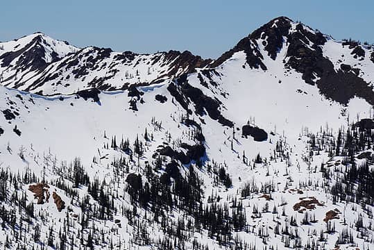 Cornices on the north side of the ridge between Bean and Earl