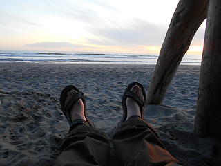 shoe shot Kalaloch Beach 1 072419 01