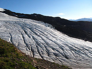 Easton Glacier from climbers trail