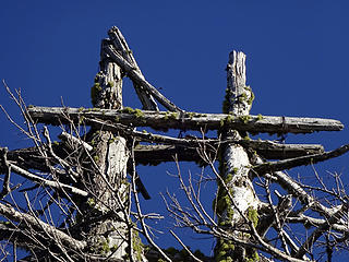 Crow's nest platform base.