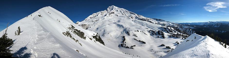 180-degree panorama or Pyramid & Rainier