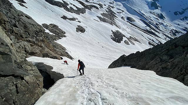Moving down the snow finger, which was quite manageable at this time