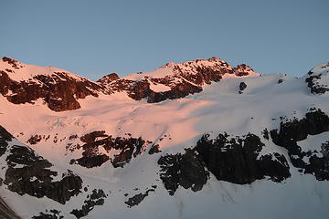 Mox alpenglow