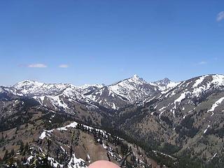 Clear view west/northwest to Navajo, Little Navajo (center) - Earl to left - 
Fortune and Ingalls in between